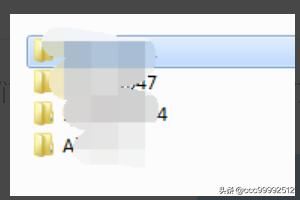 qq群里面的小視頻下載到那了，在哪保存？